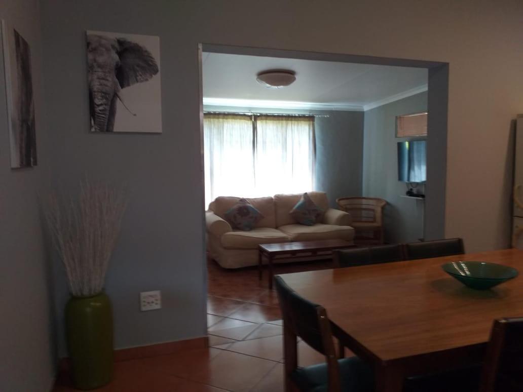Selati 103 Guest Cottages Malalane Dış mekan fotoğraf