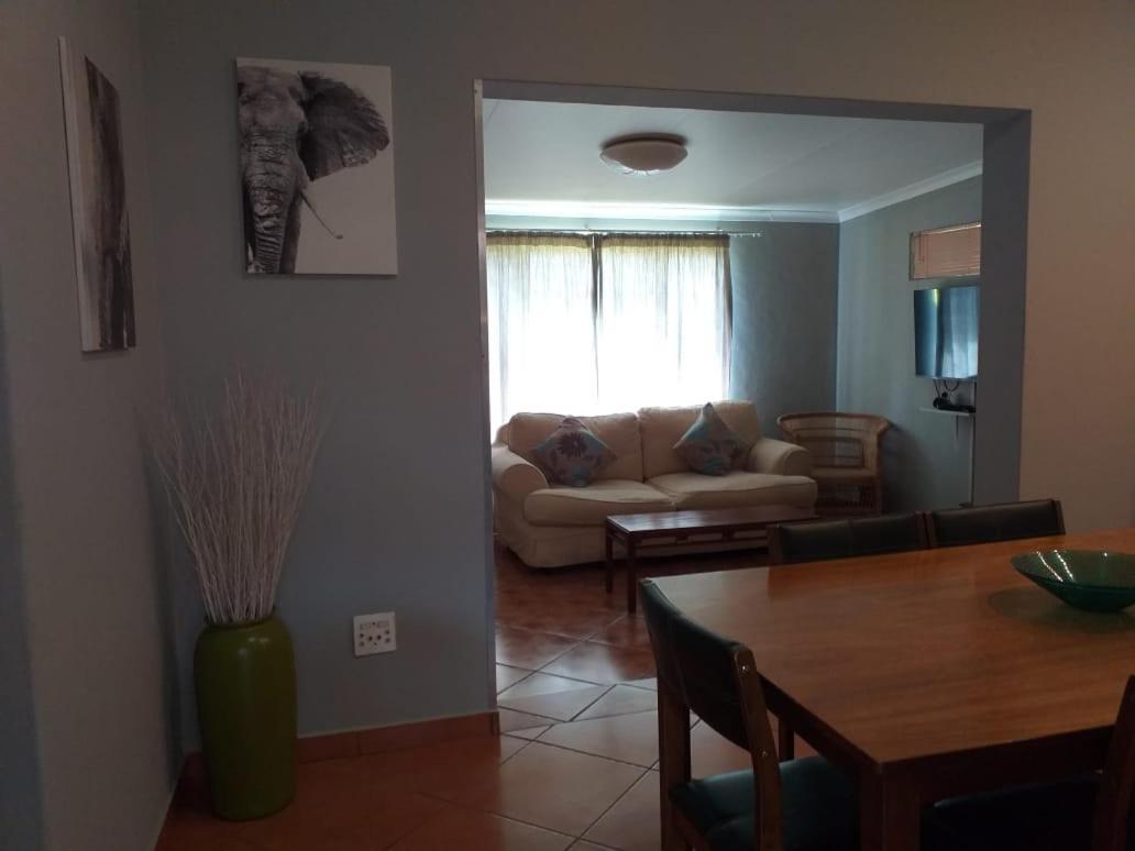 Selati 103 Guest Cottages Malalane Dış mekan fotoğraf